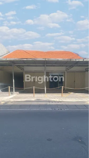 image RUKO JEJER DI SEMINYAK – DEKAT PANTAI SEMINYAK – AREA KOMPLEK VILLA DAN HOTEL - COCOK UNTUK BUTIK, SPA, CAFE  (2)