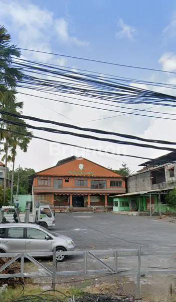 image GEDUNG MEGAH BEKAS FURNITURE HOME LIVING (1)