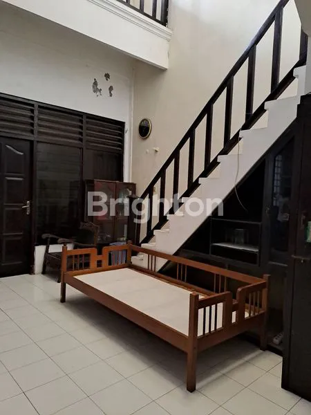 image RUMAH SIAP HUNI 1,5 LANTAI DI PERUMAHAN MOJOSONGO HANYA 50 METER KE JALAN JAYAWIJAYA MOJOSONGO SOLO (3)