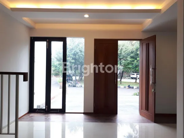 image RUMAH ASRI LOKASI STRATEGIS DEPAN TAMAN CLUSTER EXCLUSIVE PURI BINTARO TANGSEL (2)