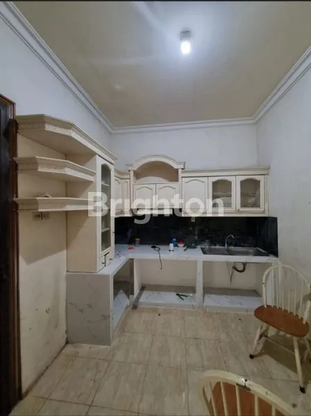 image RUMAH SIAP HUNI DAERAH MANYAR SURABAYA (5)