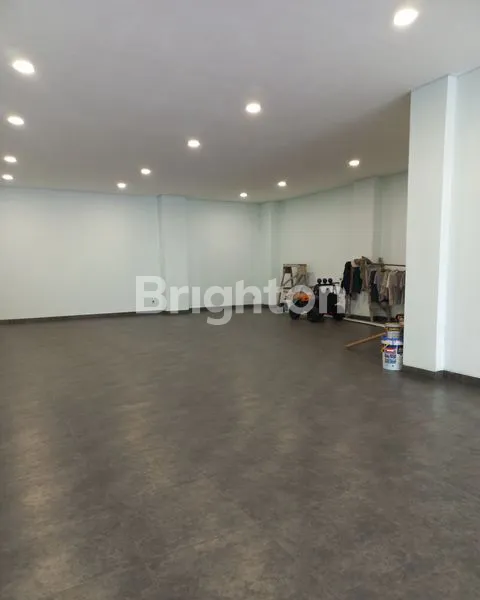 image GEDUNG BARU FASILITAS LENGKAP LOKASI STRATEGIS CAWANG JAKARTA TIMUR (3)