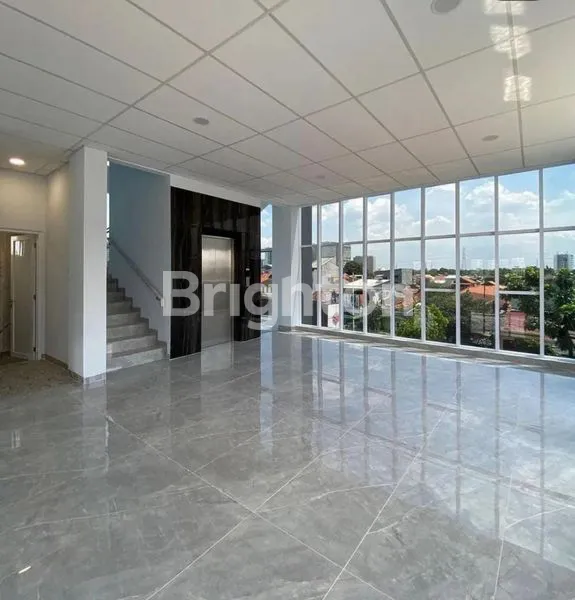 image GEDUNG BARU FASILITAS LENGKAP LOKASI STRATEGIS CAWANG JAKARTA TIMUR (8)