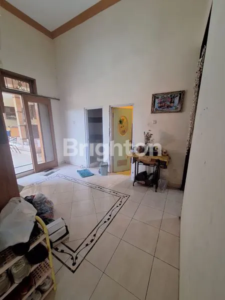 image RUMAH LUAS VIEW PEGUNUNGAN & LAMPU KOTA  DI DAU  MALANG (5)