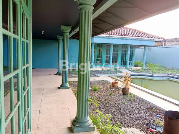 image JUAL RUMAH TIPE KLASIK DI KAWASAN KEMANG, JAKARTA SELATAN. 5 MENIT KE LIPPO MALL KEMANG (2)