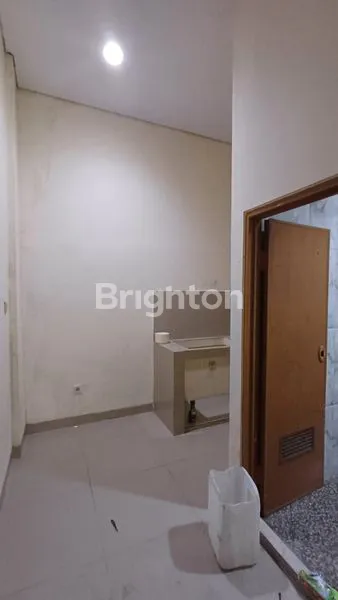 image TANJUNG DUREN RUKO 3LT SIAP HUNI , JAKARTA BARAT (4)
