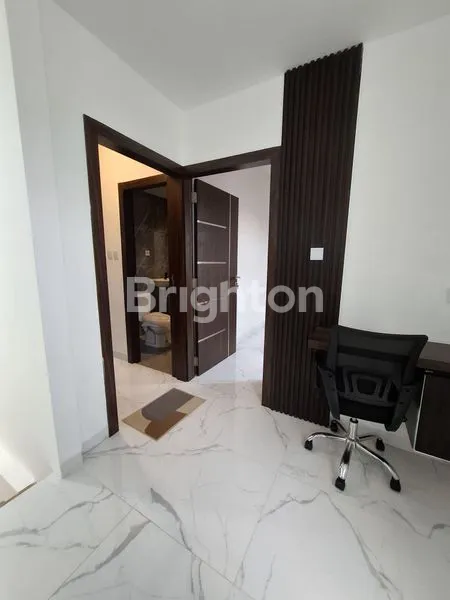 image FULL FURNISHED. UNIT TERBATAS. LOKASI BELAKANG GIANT KENTEN (7)