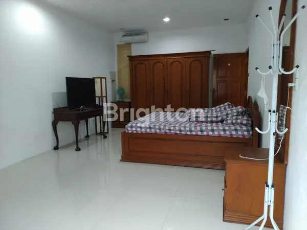 RUMAH MEWAH SEMINYAK