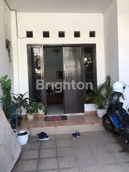 image DIJUAL RUMAH 2 LANTAI DEKAT KELAPA GADING (7)