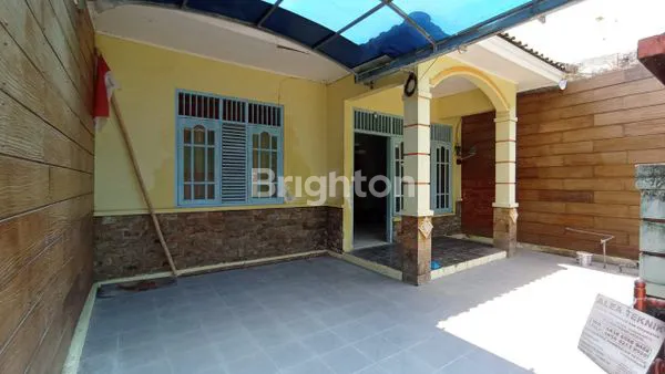 image RUMAH PALUR BAGUS MURAH KOMPLEK DOSEN TRIYAGAN (2)