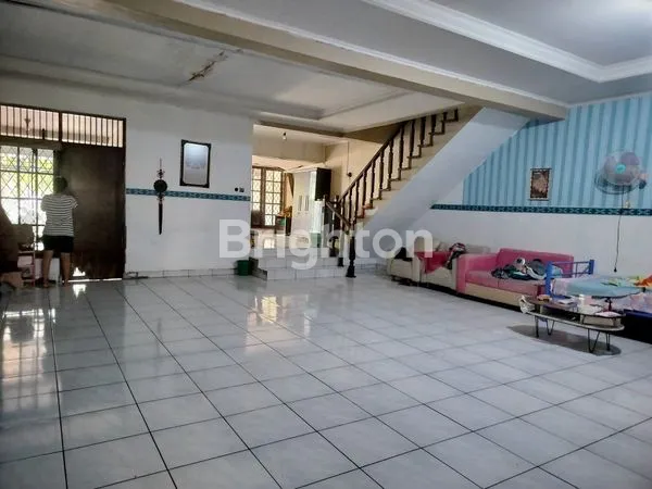 image RUMAH HITUNG TANAH DI DURI KEPA DEKAT TANJING DUREN, JAKARTA BARAT (4)