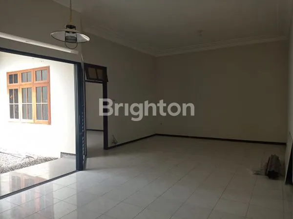 image RUMAH SIAP HUNI TENGAH KOTA MALANG (2)