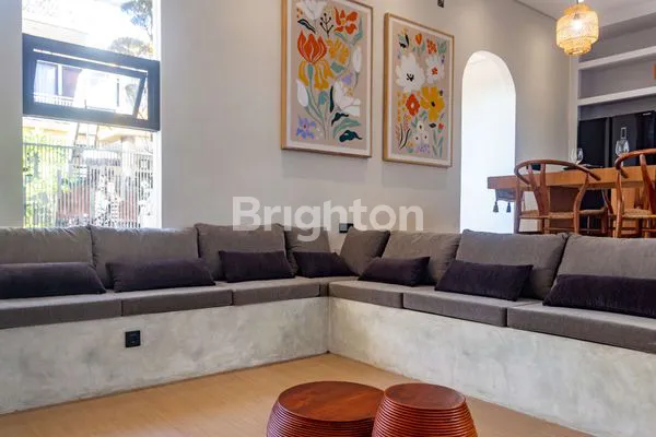 image MODERN AND LUXURY VILLA LOCATED IN JIMBARAN (3)