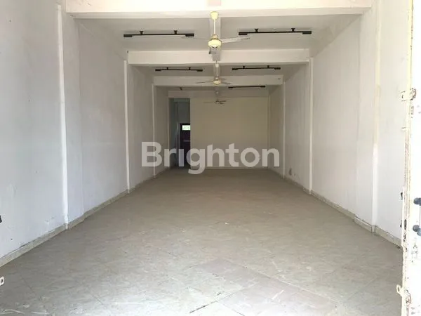 image SEWA RUKO 3 LANTAI DI JL ERLANGGA GIANYAR (5)