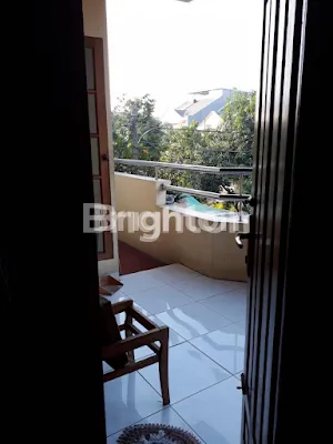 image RUMAH GANDENG & LANGKA DI KELAPA GADING (8)