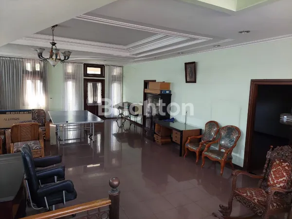 image RUMAH 2 LANTAI JL NGAGEL JAYA DEKAT PUCANG ANOM, BARATA JAYA, MANYAR, KERTAJAYA (2)