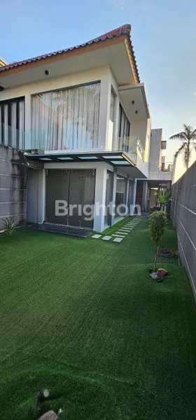 image RUMAH MEWAH VILLA BUKIT REGENCY CITRALAND (2)