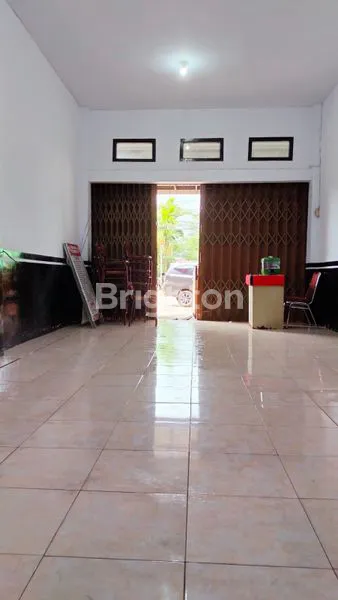 image RUKO STRATEGIS DI PEMUKIMAN PADAT PENDUDUK  COCOK UNTUK USAHA PIL A.YANI KUBU RAYQ (2)