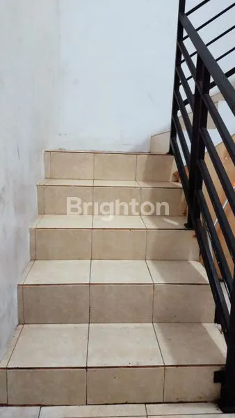 image RUKO STRATEGIS DI PEMUKIMAN PADAT PENDUDUK  COCOK UNTUK USAHA PIL A.YANI KUBU RAYQ (4)