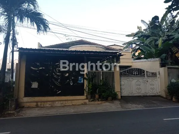 image RUMAH 1.5 LANTAI DI MERUYA JAKARTA BARAT (1)