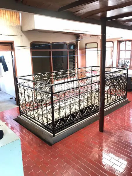 image RUMAH KUNO COCOK UNTUK KOST DEKAT MAN 1 MALANG DAN PEMANDIAN TLOGOMAS (3)