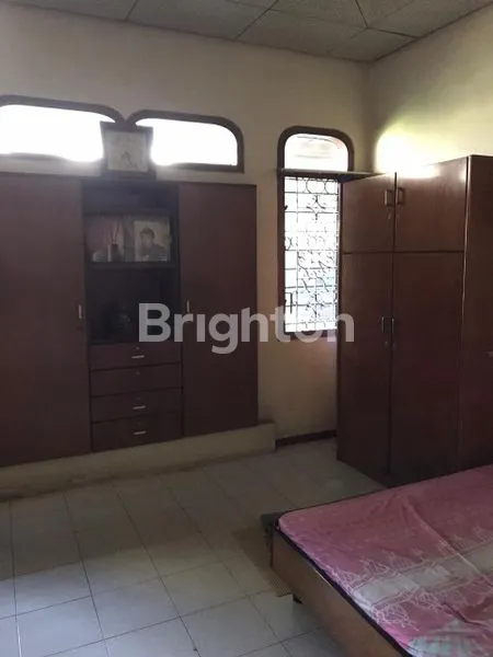 image RUMAH KUNO COCOK UNTUK KOST DEKAT MAN 1 MALANG DAN PEMANDIAN TLOGOMAS (6)