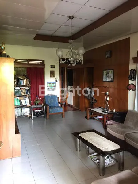 image RUMAH KUNO COCOK UNTUK KOST DEKAT MAN 1 MALANG DAN PEMANDIAN TLOGOMAS (9)