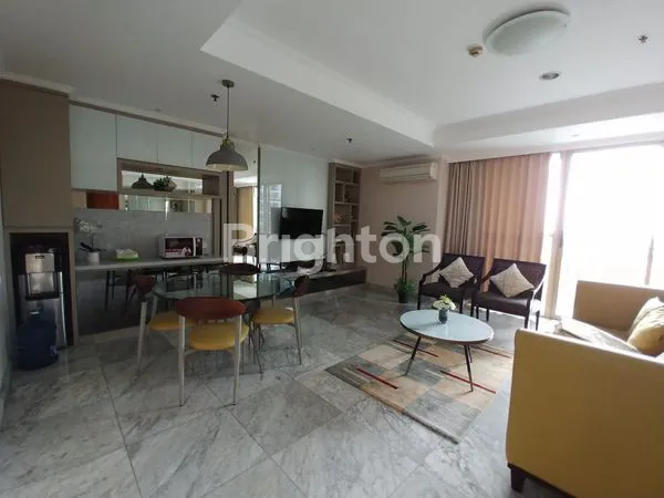 image CONDOMINIUM TENGAH KOTA SURABAYA CONNECT TUNJUNGAN PLAZA 3BR FULL FURNISHED (2)