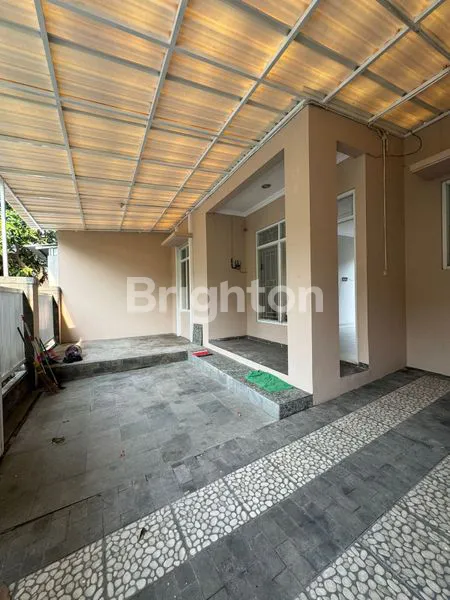 image RUMAH 2 LANTAI CLUSTER EKSLUSIF BELAKANG HOTEL ALANA (8)