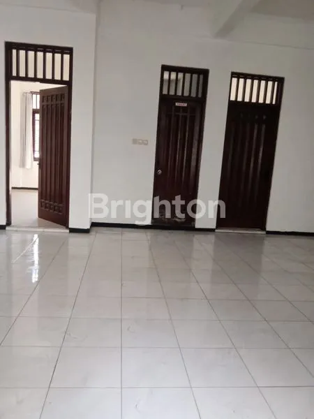 image DISEWAKAN RUMAH DELTA SARI INDAH - WARU. COCOK UNTUK MESS KARYAWAN (7)