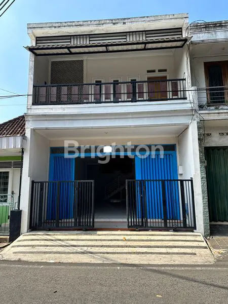 image RUKO 100METER DARI JALAN RAYA AGUNG SUPRAPTO, MALANG (1)