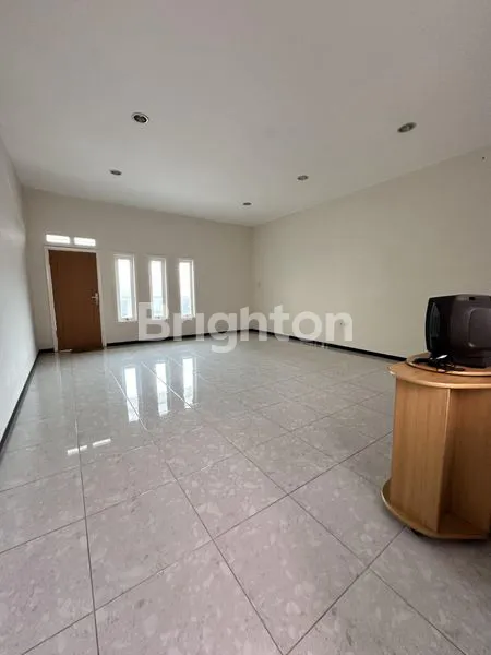 image RUKO 100METER DARI JALAN RAYA AGUNG SUPRAPTO, MALANG (6)