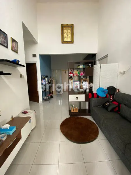 image RUMAH HOOK CANTIK SIAP HUNI DI PERUMAHAN GREENHILLE  (4)