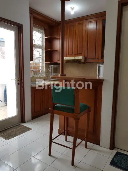 image RUMAH TOWNHOUSE TAMAN AYU LIPPO UTARA KARAWACI (8)