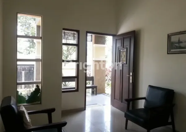 image RUMAH BESAR DI DOUBLE WAY DIENG KOTA MALANG (5)