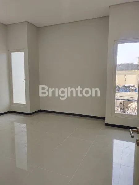 image UNTUK KPR FREE BPHTB DAN AJB RUNGKUT MAPAN, RUMAH BARU MINIMALIS LOKASI SANGAT STRATEGIS (1)