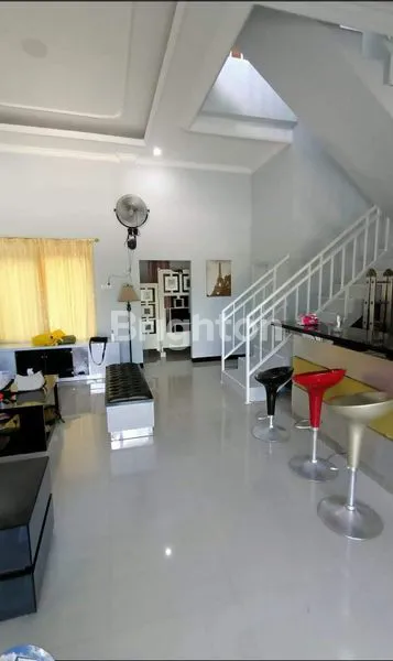 image RUMAH CANTIK VIEW LAUT DI TELAGA ASRI BALIKPAPAN TIMUR (2)