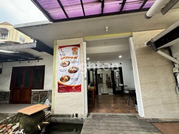 DI SEWAKAN RUANG USAHA DI MAINROAD JALAN SETIABUDI  BANDUNG