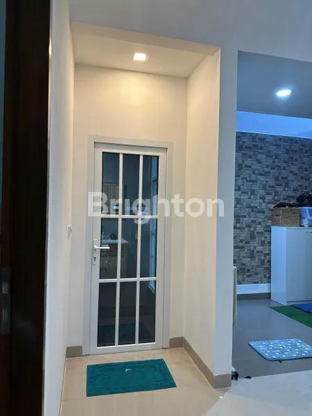 image RUMAH INTERIOR ESTETIK MEWAH KONSEP VILLA (3)