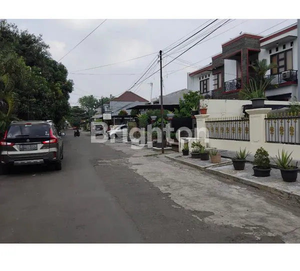 image RUMAH APIK DAN MEWAH  SERTA LUAS DI DAERAH JAKA PERMAI NEGO (2)