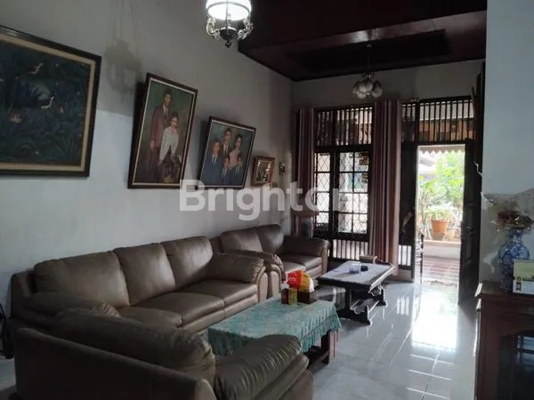 image RUMAH APIK DAN MEWAH  SERTA LUAS DI DAERAH JAKA PERMAI NEGO (8)