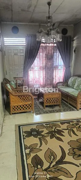 image RUMAH DENGAN TANAH LUAS DALAM KOMPLEK PUSRI SAKO SUMATERA SELATAN (2)
