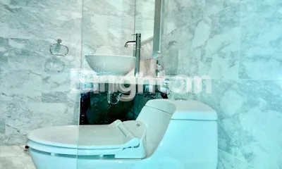 image APARTEMENT THE PEAK SUDIRMAN MEWAH (2)