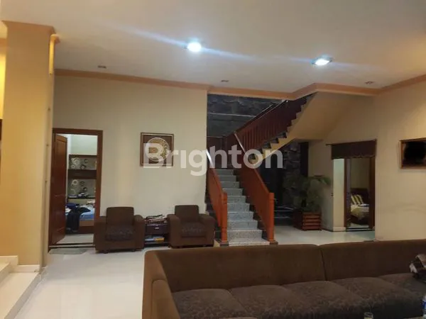 image RUMAH MEWAH FURNISH BUKIT DIENG (4)