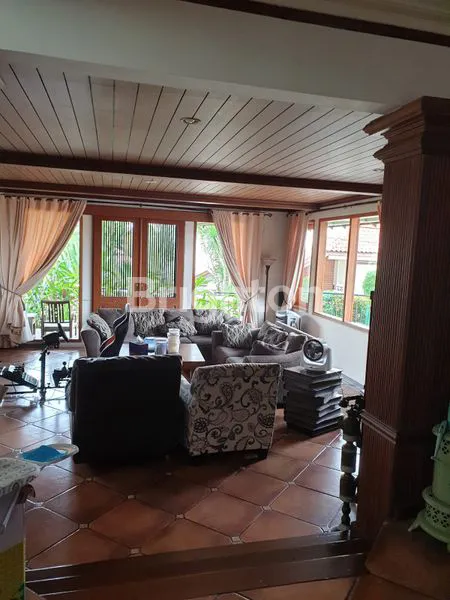 image  RUMAH MEWAH 2 LT KUALITAS SUPER DEKAT TOL BANYUMANIK (3)