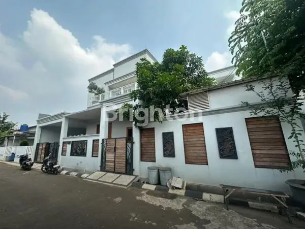 image RUMAH STRATEGIS DUTA BINTARO GRAHA RAYA TANGERANG (1)