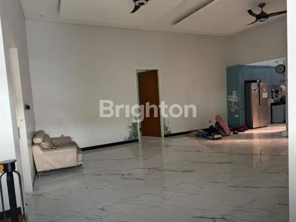 image RUMAH STRATEGIS DUTA BINTARO GRAHA RAYA TANGERANG (2)