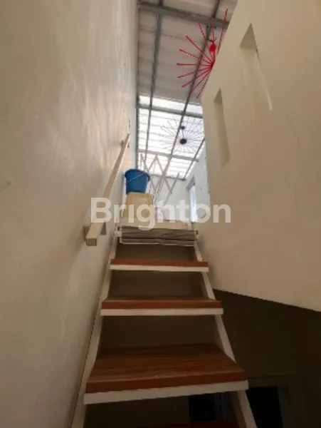 image CLUSTER THOMSON SCIENTIA BOULEVARD GADING SERPONG (7)