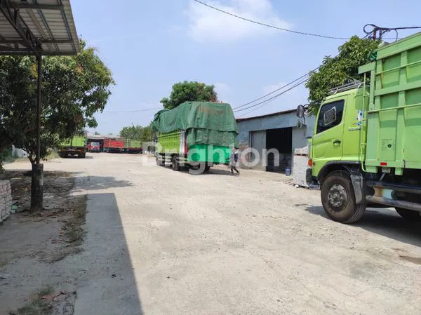 image LOKASI PALING DEKAT PUSAT KOTA (2)