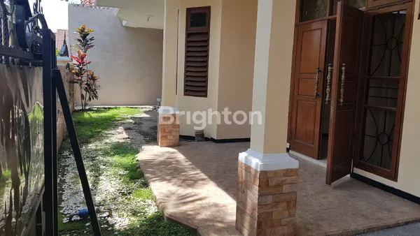 image DIJUAL RUMAH TINGGAL AREA BUNGA2 DEKAT DENGAN SOEKARNO HATTA MALANG (7)